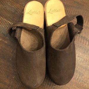 Lotta From Stockholm Eva Sling Brown Nubuck Clogs
